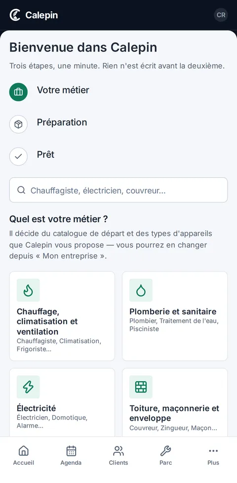 Démarrage de Calepin sur téléphone : choix du métier parmi des familles comme le chauffage, la plomberie, l'électricité ou la toiture.